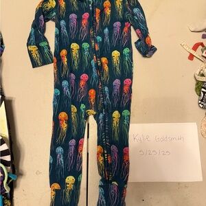 Muse Threads Rainbow Jellies Zippie 12-18 months, Bamboo baby clothes